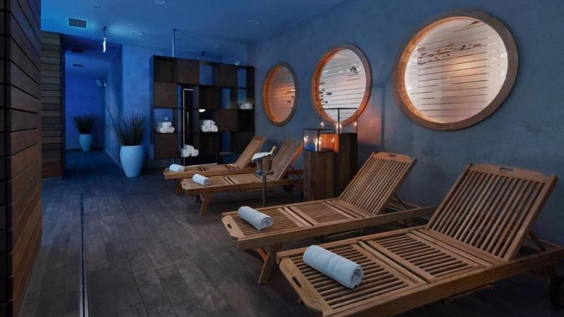 Spa mang đến không gian nghỉ ngơi với sự sang trọng và ấm cúng